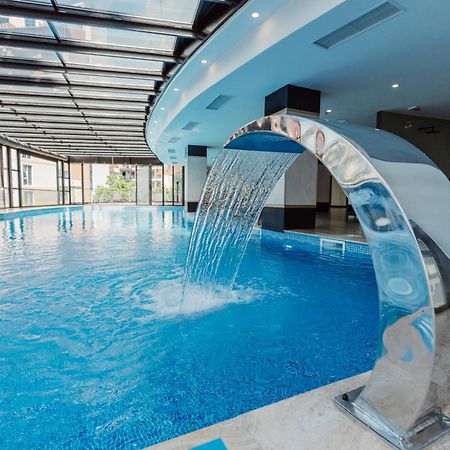 באטומי Hotel Navi מראה חיצוני תמונה